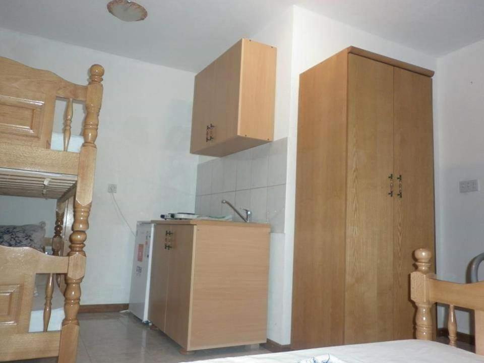 Apartments Emerald Ulcinj Exterior photo